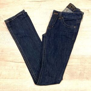 Kimes Ranch Betty Jeans 00 Dark Wash Straight Leg